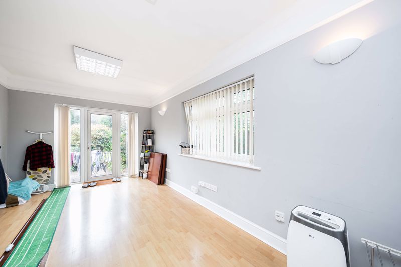 Ground Floor bedroom/Office- click for photo gallery